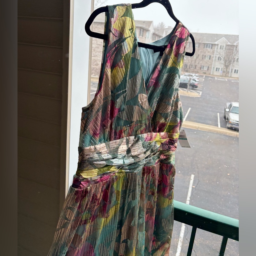 🆕 Ignite Evenings Metallic Floral Maxi Dress Size 16 Teal Gold Gown Pleated Prom - Picture 5 of 16